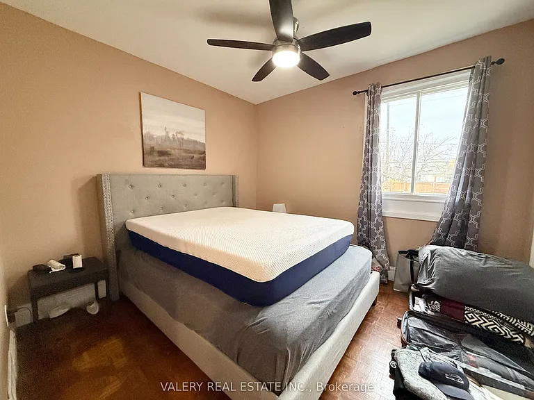 1102 Langlois Ave — Photo 13
