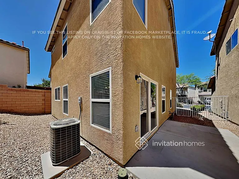 133 Gilliflower Ave — Photo 18