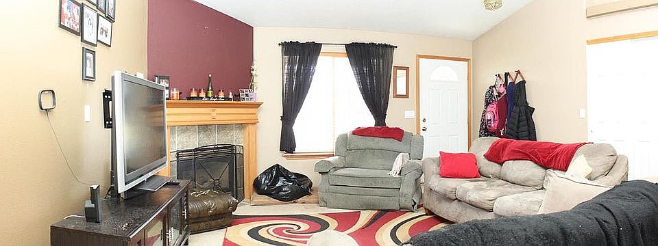 1st image of 372 N Blandwood Ct