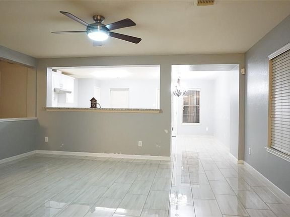 4th image of 16027 Crooked Arrow Dr