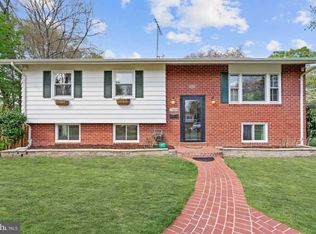 7800 Maris Ct, Annandale, VA 22003