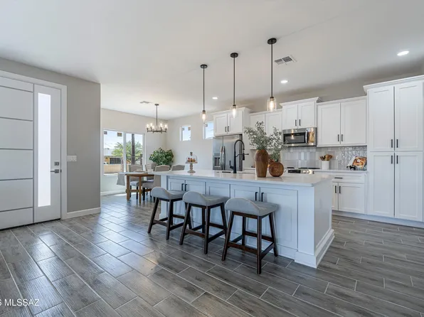 466 W Wyoming St, Tucson, AZ 85706