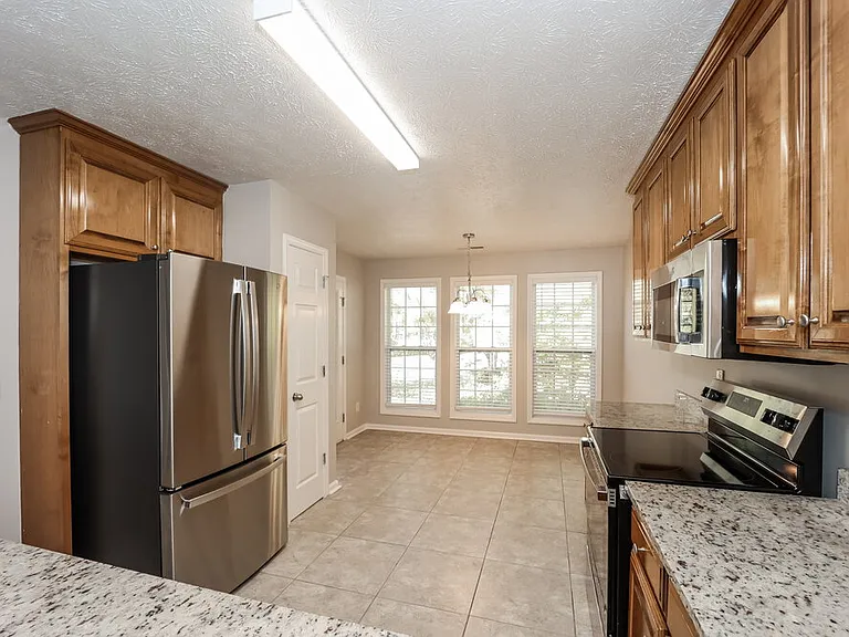 1716 Anniston Dr — Photo 8