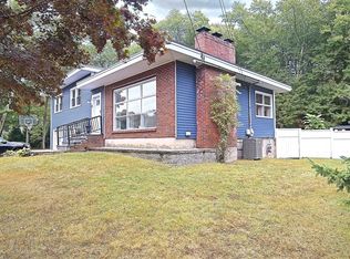 12 Lindsay Rd, Billerica, MA 01821