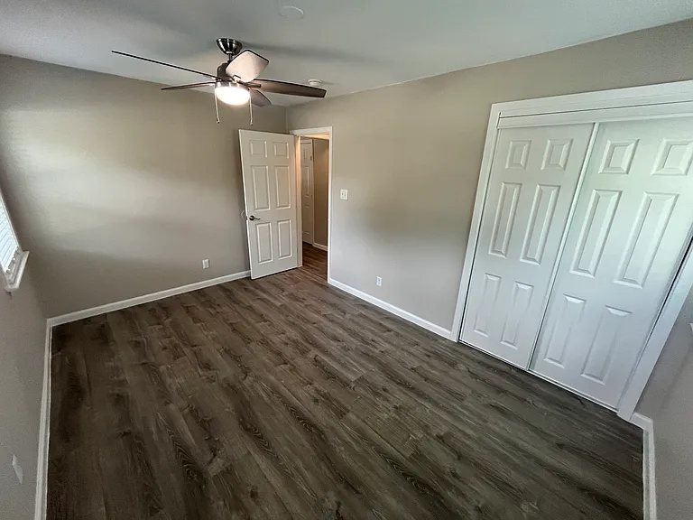 2100 Camden Dr — Photo 16