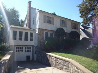 14 Buchanan Rd, West Roxbury, MA 02132