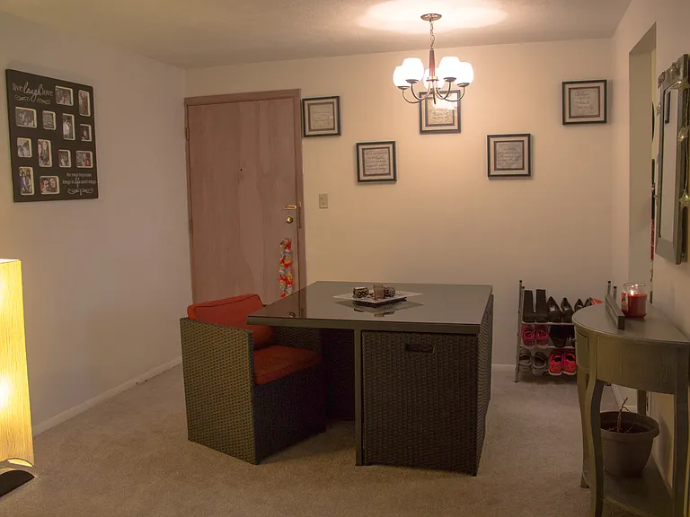 Kingston Place Apartments — Photo 3