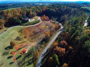 108 Timber Ridge Cir, Leicester, NC 28748