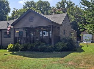 826 Rosedale Ave, Kingston, TN 37763