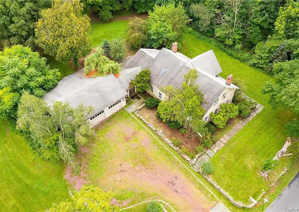 38 Sleight Plass Road, Poughkeepsie, NY 12603 Zillow