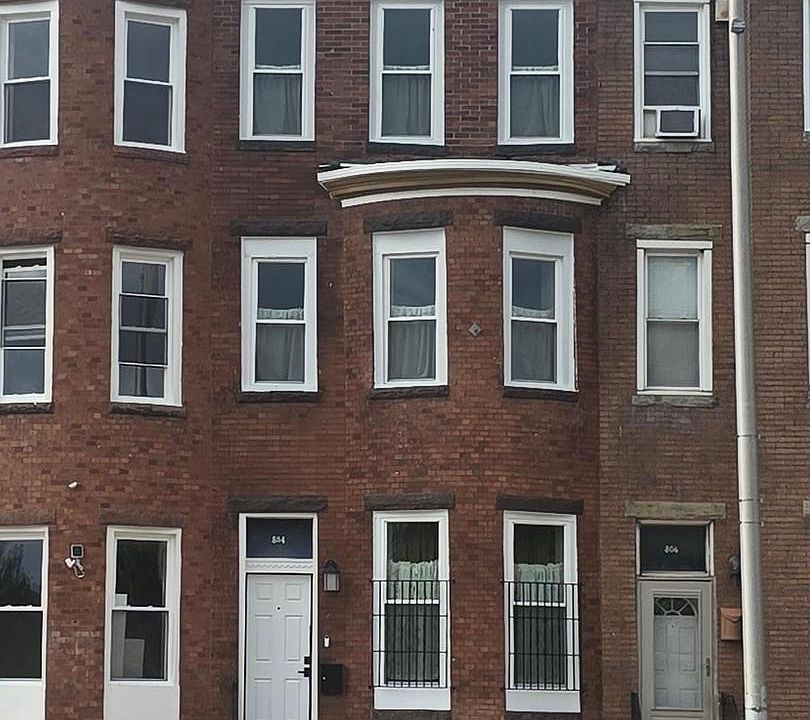 1st image of 804 E North Ave