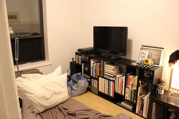 Rented by Premier Metro Realty Corp | media 15