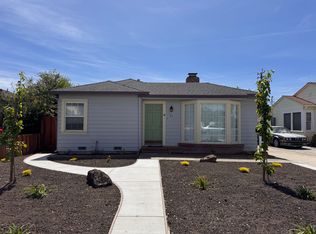 21 Orange Dr, Salinas, CA 93901