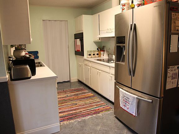 4th image of 2527 Jacqueline Cir