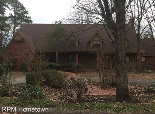 220 Whispering Hills St, Hot Springs, AR 71901