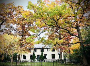 951 Sheridan Rd, Glencoe, IL 60022