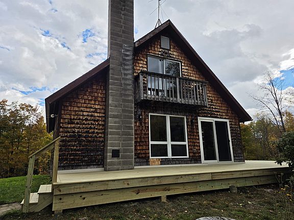 2nd image of 2390 Dart Hill Road
