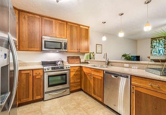 4th image of 68-3840 Lua Kula St APT D104