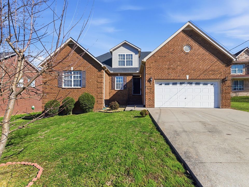 1st image of 105 Washer Dr