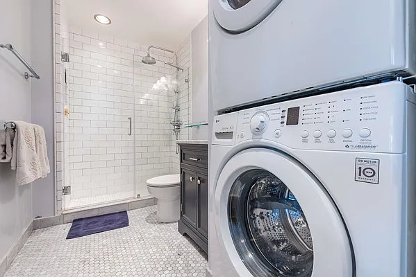 Sold by Awaye Realty Management LLC | media 17