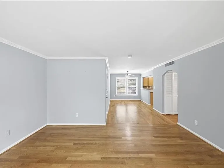 54 La Rue Pl NW — Photo 10