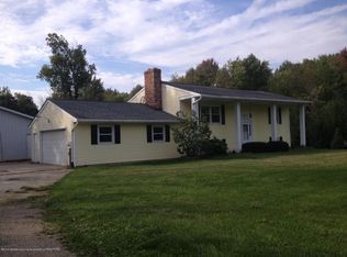 6228 S Saint Clair Rd, Saint Johns, MI 48879