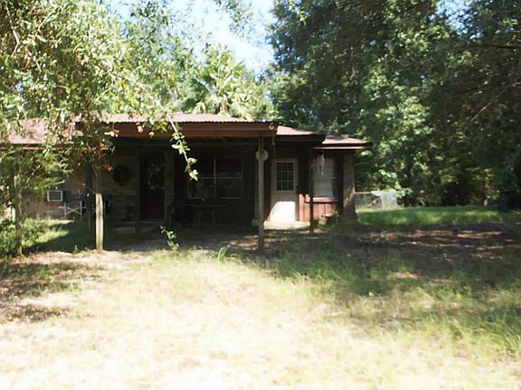 2nd image of 215 Mill Hill Rd