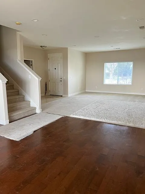 111 W Reese Ave — Photo 3