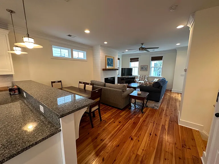 969 Warrick Oaks Ln — Photo 4