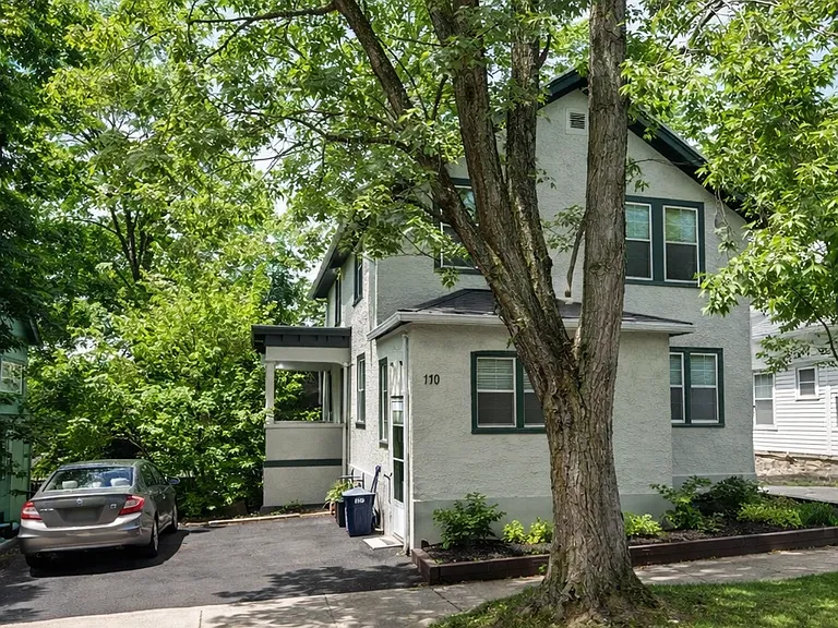 110 Linden Ave — Photo 1