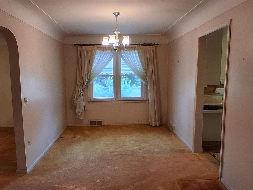 1810 Thorndale St, photo 5
