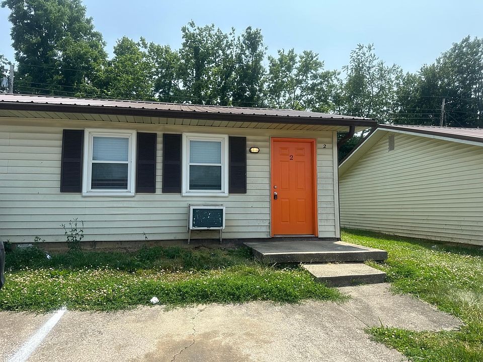 1st image of 304 Turpin Dr