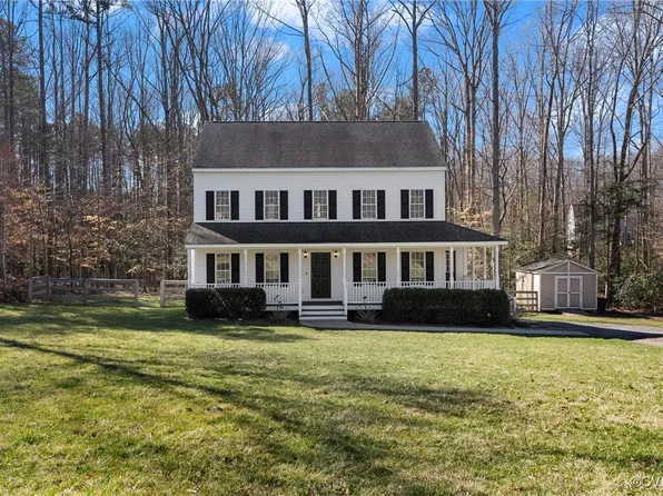 115 Hopeful Church Ct, Bumpass, VA 23024