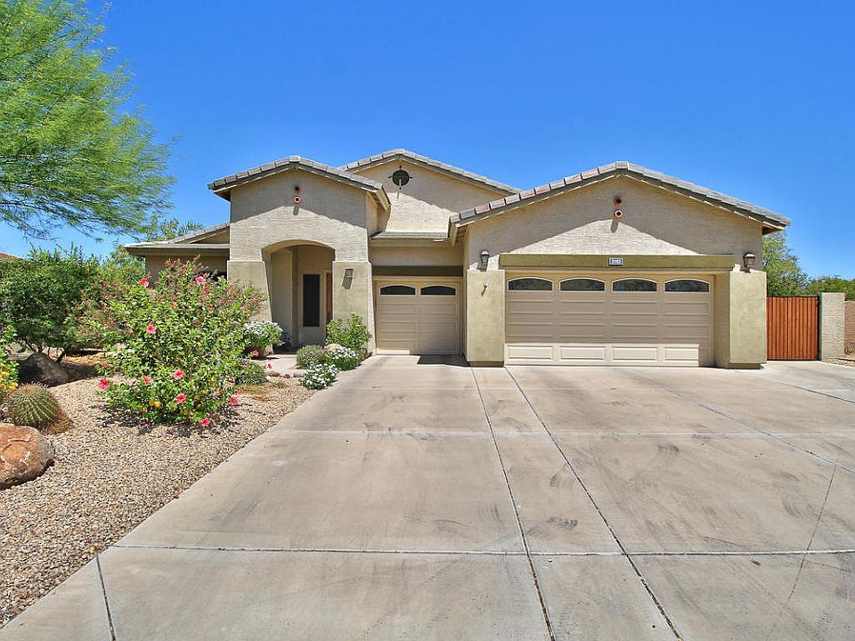 1st image of 2162 N Stapley Dr