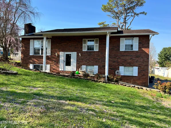 227 Howard Dr, Seymour, TN 37865