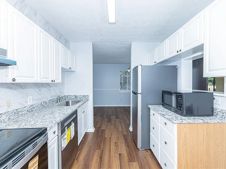 2398 Lawrenceville Hwy #U — Photo 12