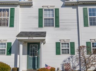 4654 Cadmus Dr, Columbus, OH 43228