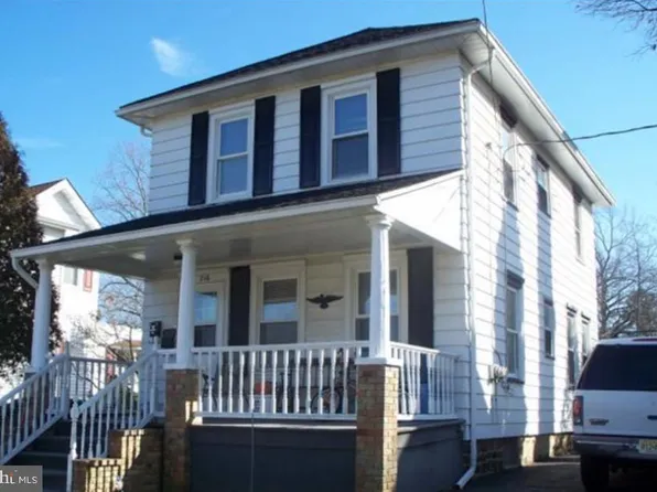 216 Pratt St, Hammonton, NJ 08037