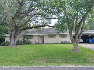 158 Ridgewood St, Bridge City, TX 77611