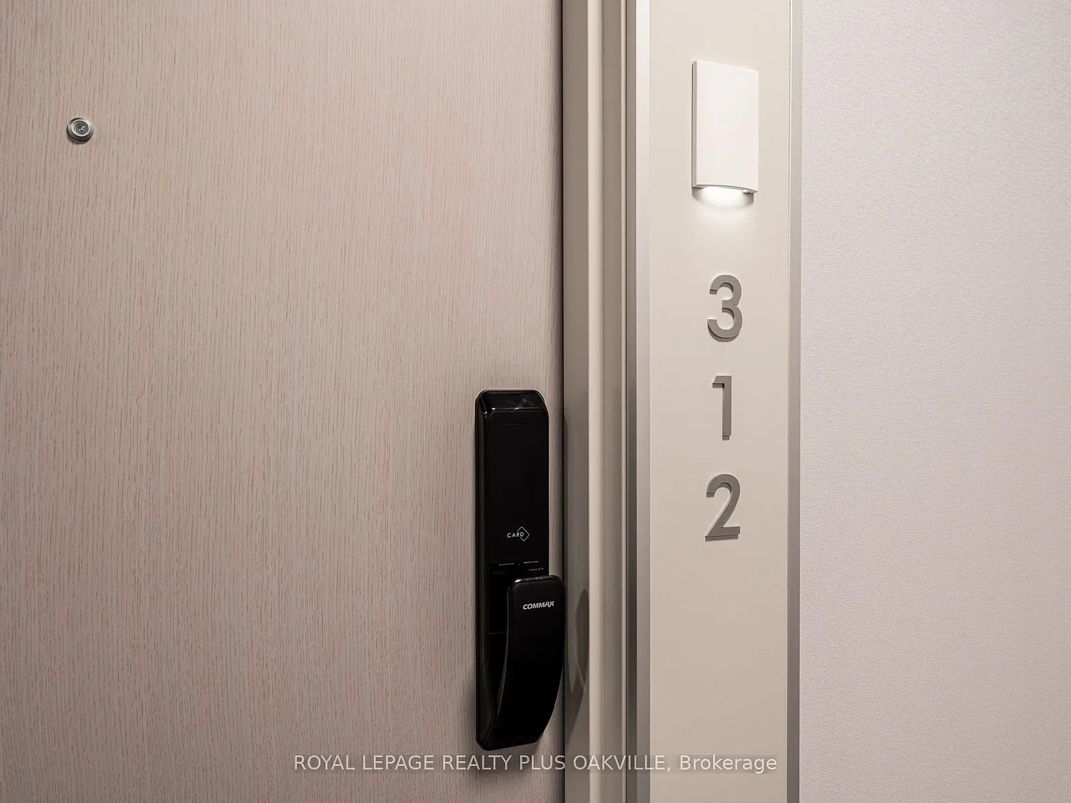 2 bed, $2,200 — Photo 4