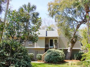 104 Sparrow Dr, Isle Of Palms, SC 29451