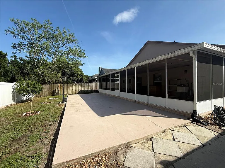 497 Brightview Dr — Photo 24