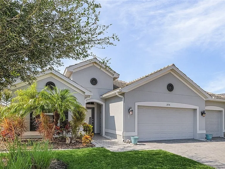 2736 Lambay Ct — Photo 26