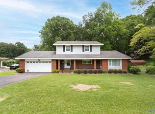 122 Windy Hill Rd, Rainbow City, AL 35906