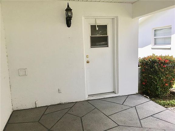 2nd image of 4424 101st Ave N