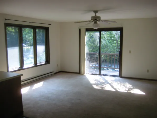 66 Summer St, Amherst, MA