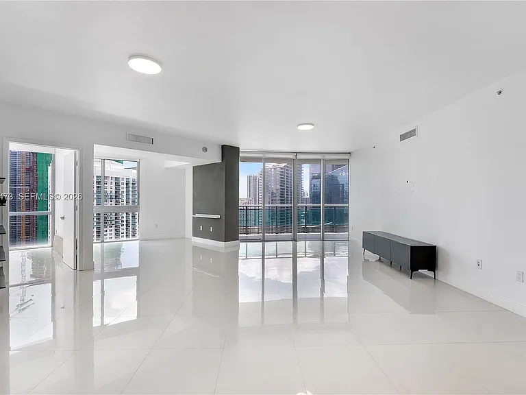 350 S Miami Ave #3702 — Photo 9