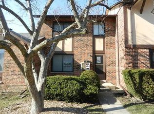 18W020 Lowell Ln, Villa Park, IL 60181