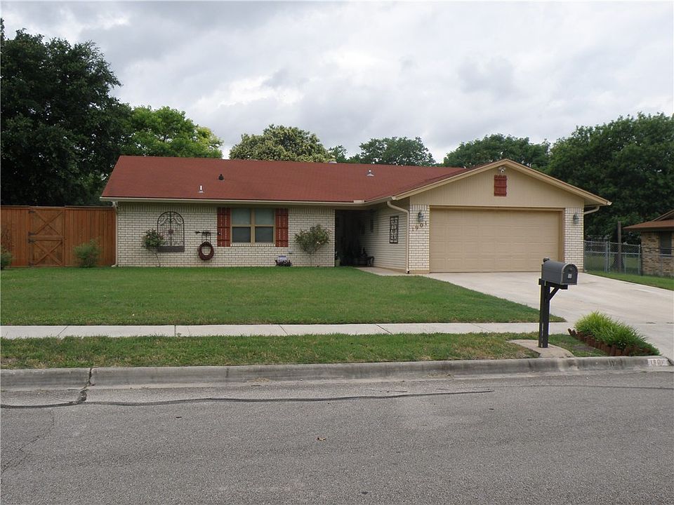 1st image of 1901 Ruiz Dr