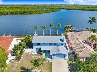 1440 Sykes Creek Dr, Merritt Island, FL 32953